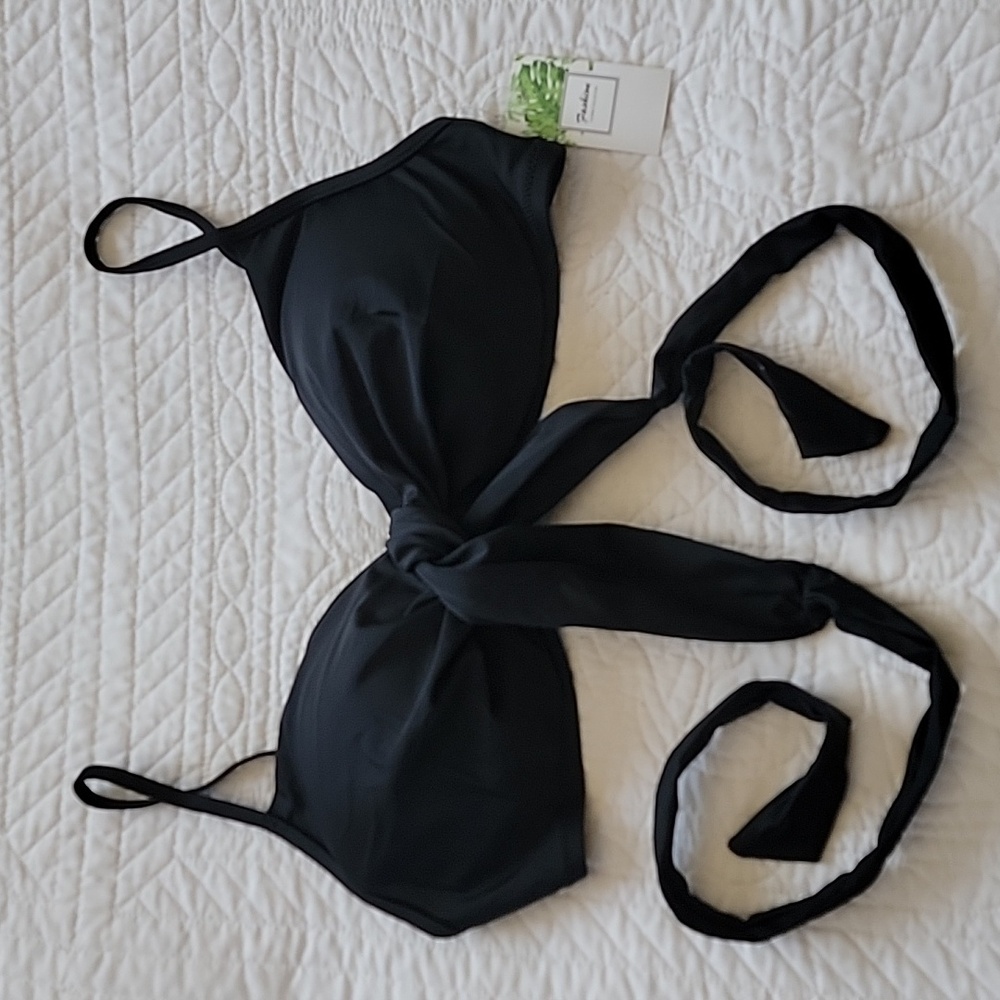 🐞4/$10🐞 Black Padded Bikini Top Size XL with attached ties for extra support